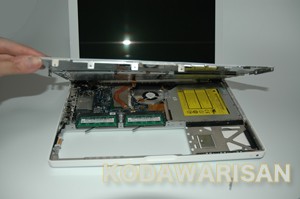 macbook_inside3.jpg