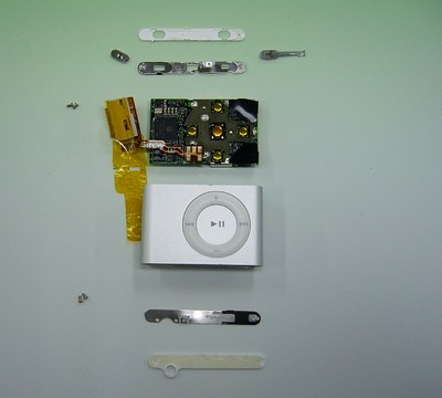 Ipod  on Ipod Shuffle 2nd Gen Disassembled   Itech News Net