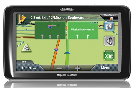 Magellan RoadMate 9055-LM GPS Navigation Device for Large Vehicles2