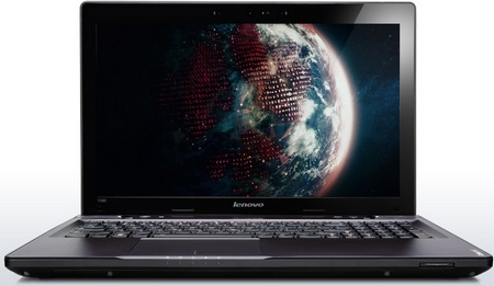 Lenovo IdeaPad Y580 Notebook with Ivy Bridge front