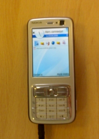 Nokia N73