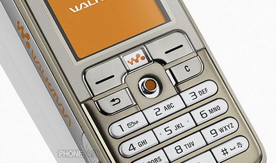 Sony Ericsson W700i