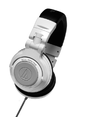 audio_technica_pro700.jpg