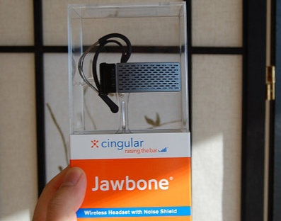 Aliph _Jawbone_Bluetooth_giz_1.jpg