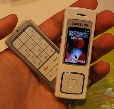 Samsung F200 Music Phone