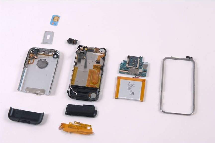 iPhone Disassembled