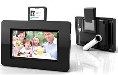 Mustek PF-i700 Photo Frame with iPod Dock