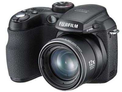 FujiFilm FinePix S1000fd with 12x Zoom