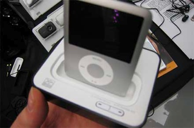 Creative X30 iPod Dock