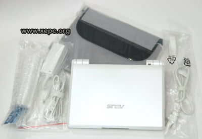 asus-eeepc-900-unbox.jpg