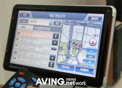 FineDigital FineDrive X700 GPS with Voice-recognition