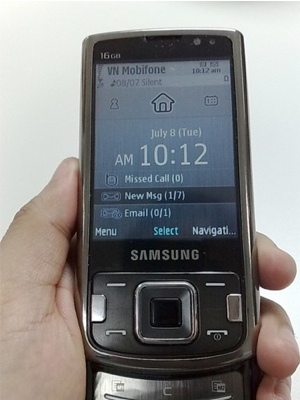 Samsung i8510 8 Megapixel Phone