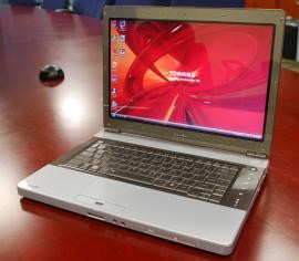 Toshiba Satellite E105 Laptop