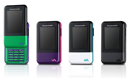 kddi-au-sony-ericsson-walkman-xmini-phone-5.jpg