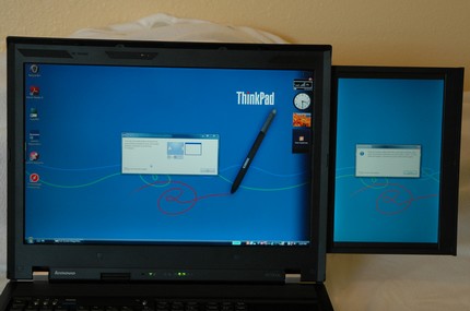 lenovo-thinkpad-w700ds-hand-on-shots-2.jpg