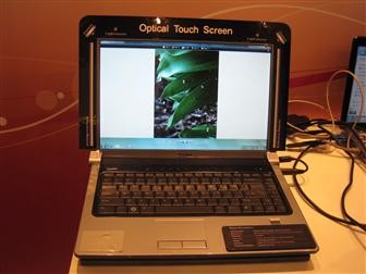 Quanta demos Optical Touch Screen