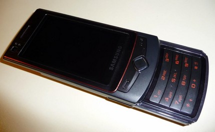 samsung-s8300-slider-amoled-touchscreen-1.jpg