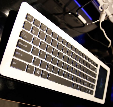 CES 2009 Asus Eee Keyboard is acutally a PC