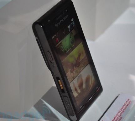 sony-ericsson-idou-12megapixel-phone-live-shots-3.jpg