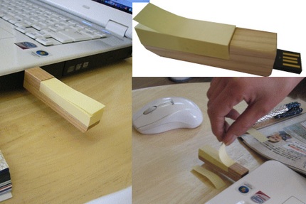 USB Memo - Wooden USB Drive / Post it dispenser