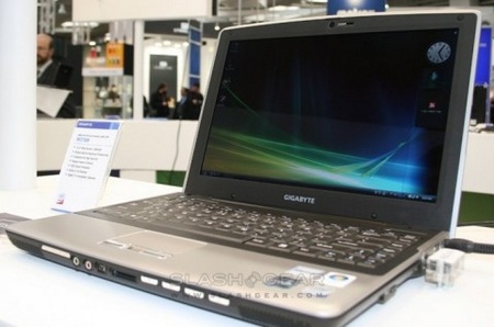 gigabyte-w376m-notebook-with-hsdpa-and-tv-tuner