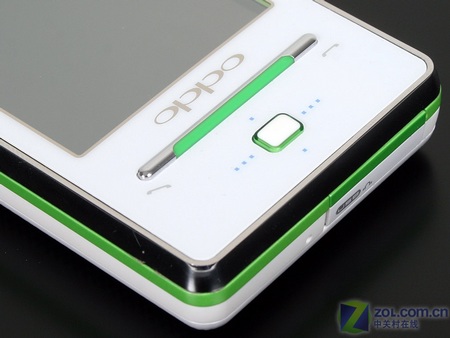 oppo-real-t9-touchscreen-phone-live-2.jpg