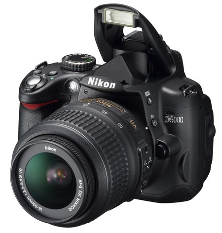 nikon-d5000-digital-slr-side-flash