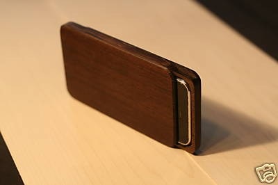 wooden-iphone-case-2