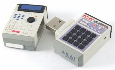 akai-mpc-2000xl-usb-flash-drive