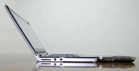 albatron-slimline-netbook-3