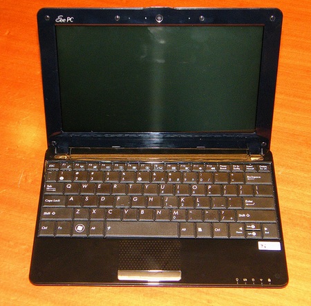 asus-eee-pc-1005ha-live-shot-1