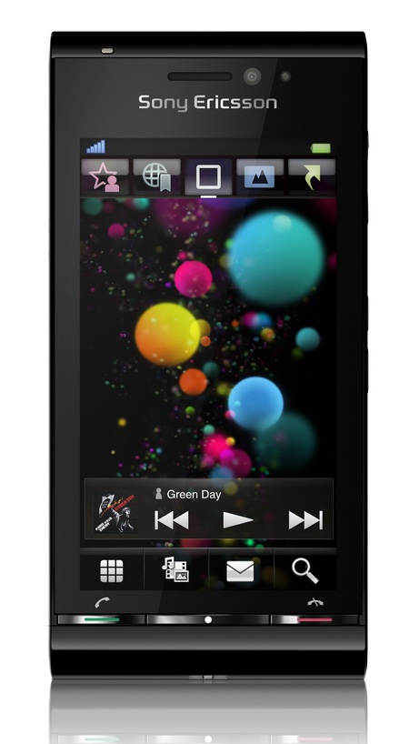 Sony Ericsson Satio 12 Megapixel Phone black