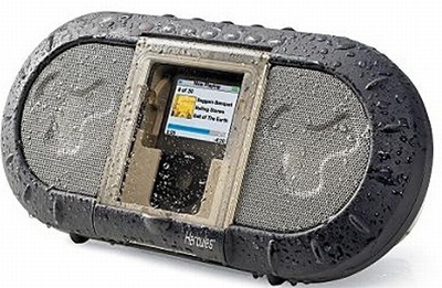 Frontgate Portable iPod Outdoor Speaker is rugged