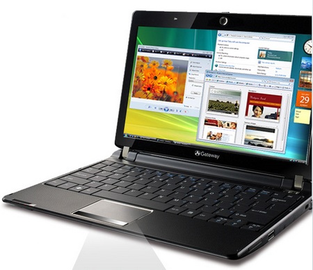 Gateway LT3103u AMD Netbook angled