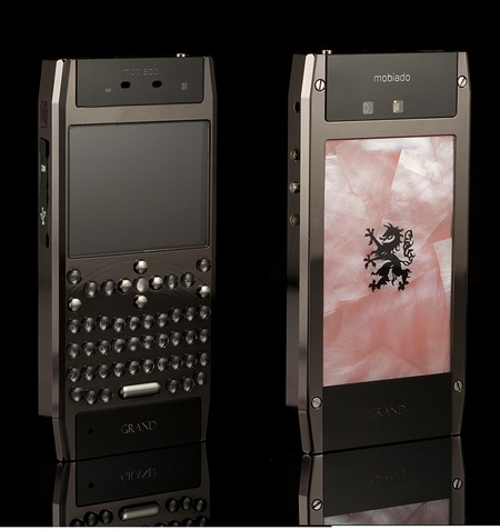 Mobiado Grand 350PRL Luxury QWERTY Phone Pink