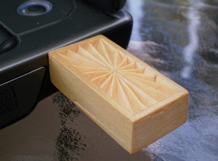 Chip Carved Wooden USB Drive 2GB