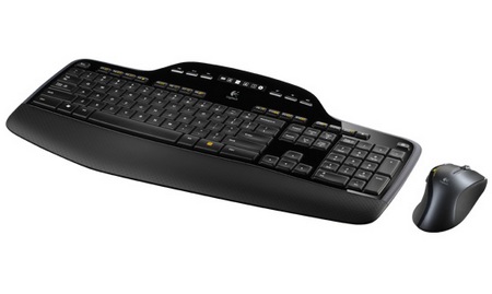 Logitech Wireless Desktop MK700 1