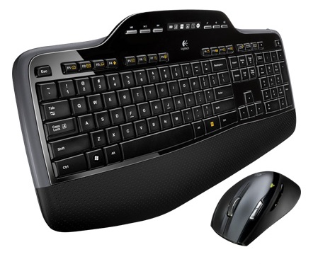 Logitech Wireless Desktop MK700 2