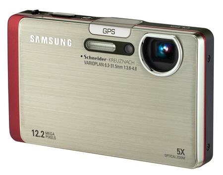 Samsung CL65 Compact Digicam with GPS, Bluetooth and WiFi silver