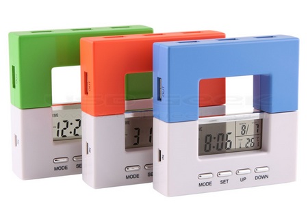 USB Hub-Alarm Clock Combo