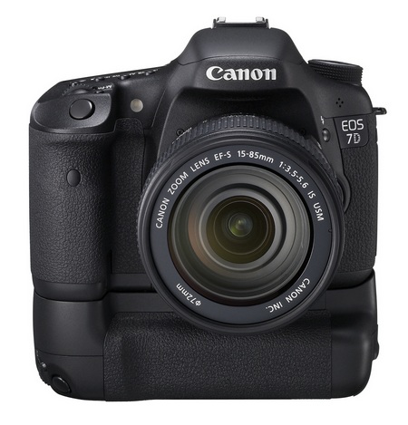 Canon EOS 7D Mid-range DSLR with WFT-E5A wireless file transmitter