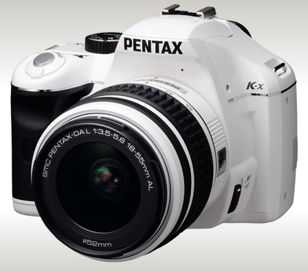 Pentax K-x DSLR white