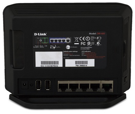 D-Link Xtreme N DIR-685 Router with built-in Photo Frame back