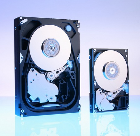 Hitachi Ultrastar 15K600 and Ultrastar C15K147 Hard Drives for Enterprise