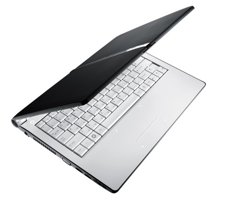 LG XNOTE T380-GR73K CULV Notebook with Windows 7 lid