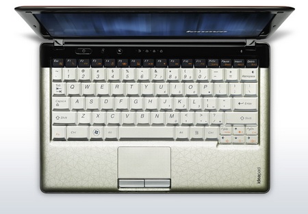 Lenovo IdeaPad U150 CULV Notebook top view