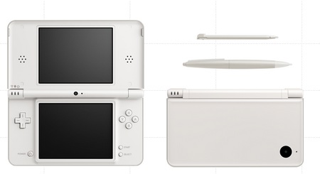 Nintendo DSi LL with 4.2-inch Display white