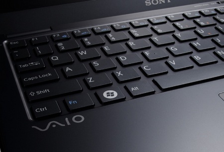 Sony VAIO X - World's Lightest Notebook keys