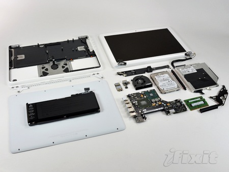 Apple MacBook Unibody Disassembled