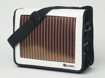 Neuber Energy Sun-Bag does solar charging